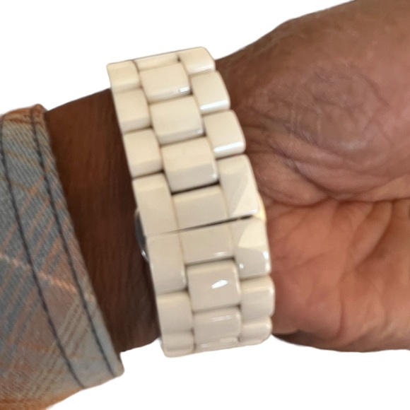 MICHAEL KORS ceramic case and bracelet, rhinestone Bezold face, watch White - Picture 4 of 8